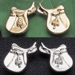 Exselle English Saddle Earrings 22 Carat