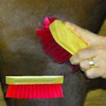 Pony Brush - Red