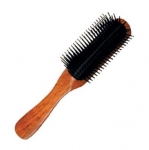 Tail Wrap Tail Brush